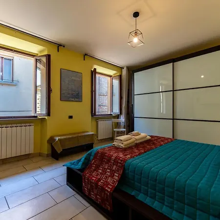 Terrazza Dei Sarti Central Penthouse 6 Beds & More *